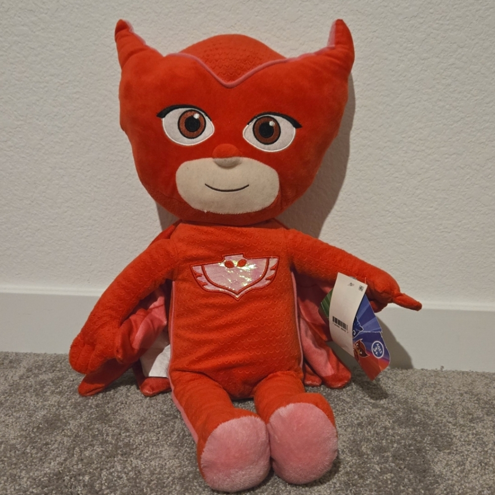 ** New With Tag ** PJ Masks Owlette Cuddle Pillow